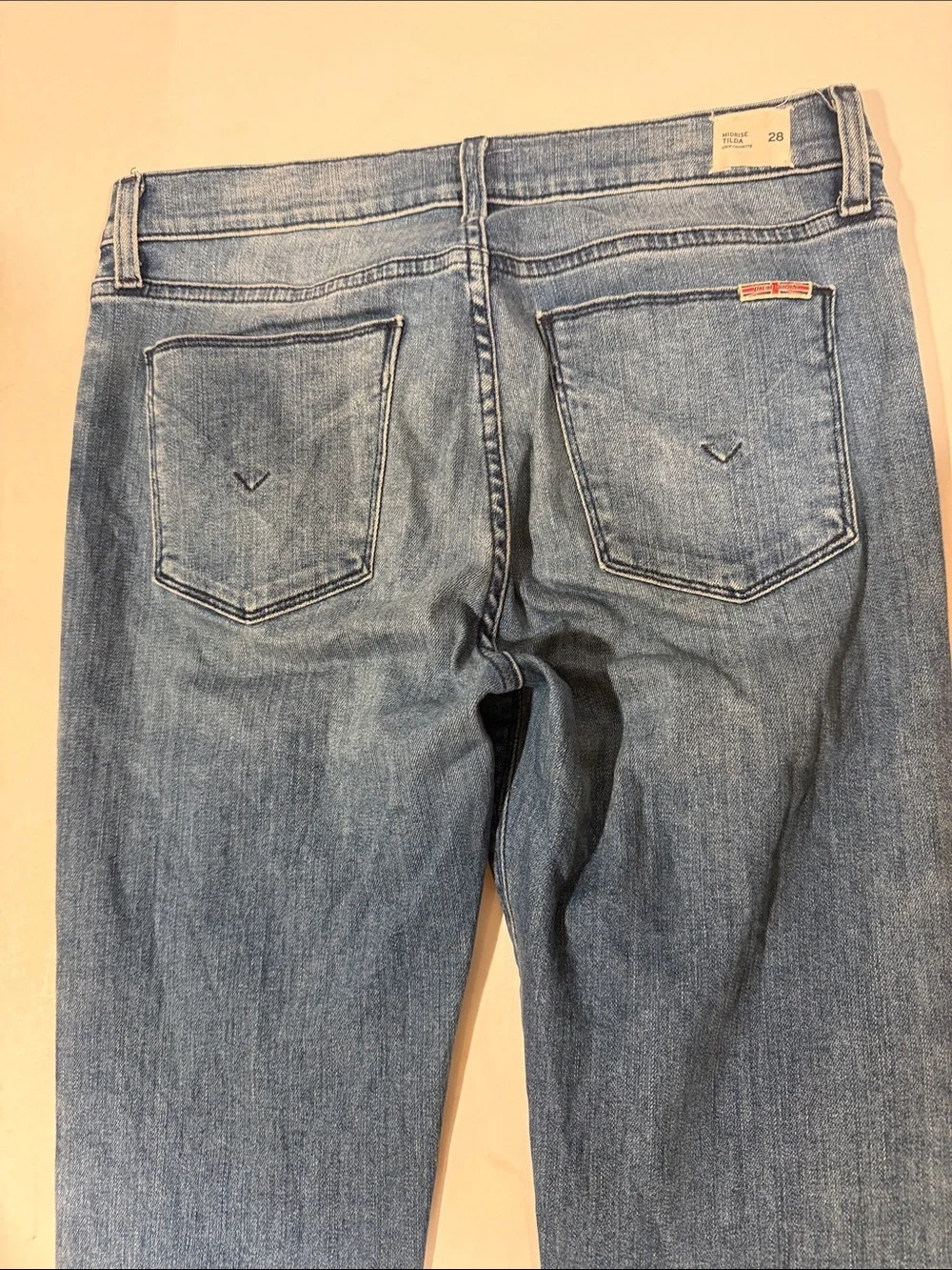 Hudson Jeans Tilda $215  Midrise Straight Leg Ankle Crop Side Seam Detail 28